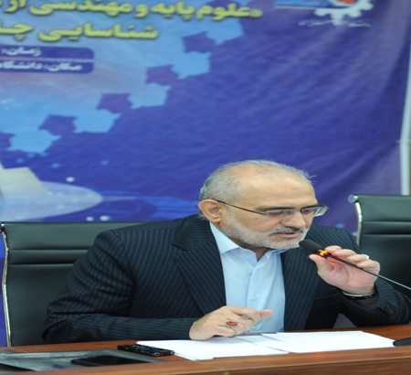 علم و فناوری زمانی به اقتدار تبدیل می شود که با خودباوری همراه باشد.